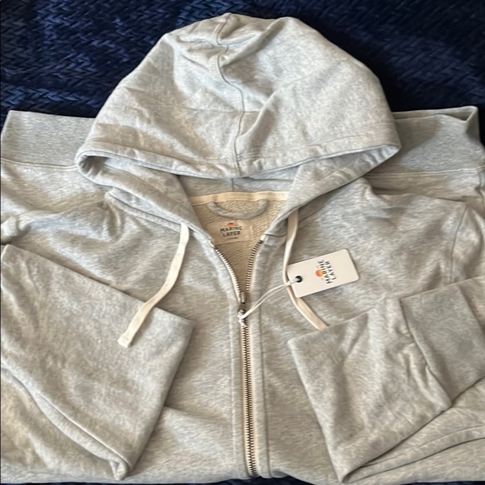 **New** men’s gray marine layer zip hoodie